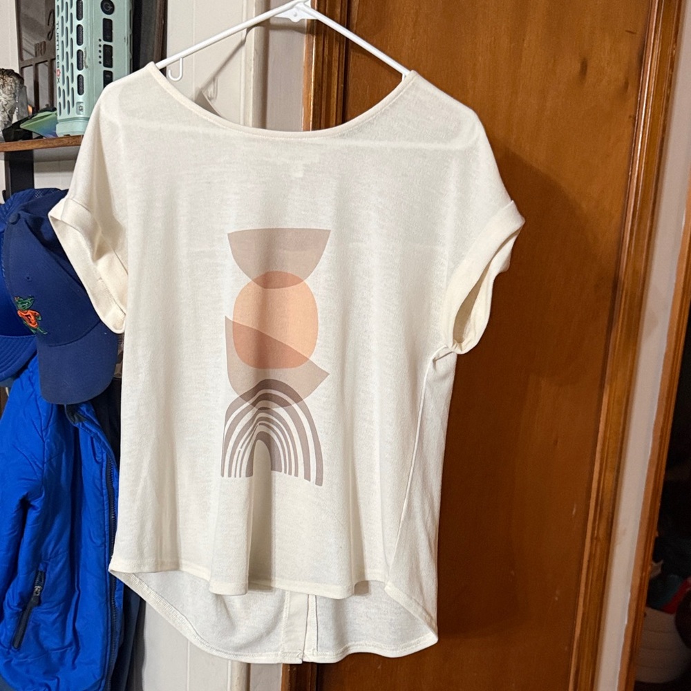 Mine Cream Geometric Graphic Tee